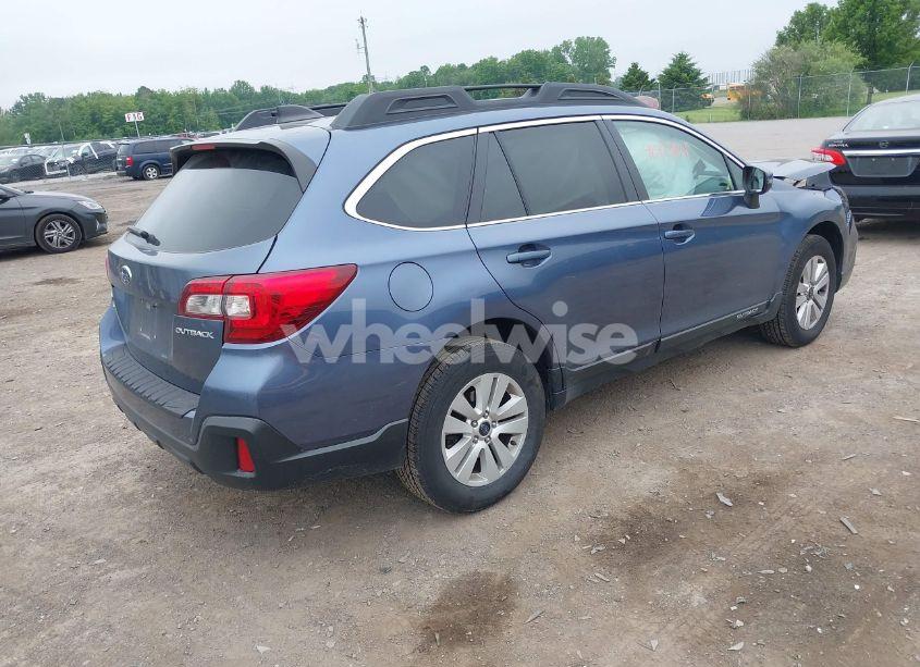 Photo 4 of 2018 Subaru Outback 2.5I PREMIUM (VIN 4S4BSAFC0J3371830)