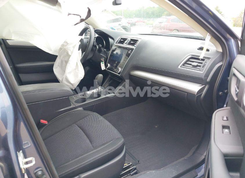 Photo 5 of 2018 Subaru Outback 2.5I PREMIUM (VIN 4S4BSAFC0J3371830)