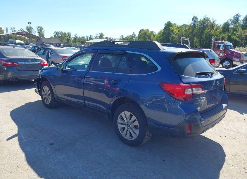 Photo 3 of 2019 Subaru Outback 2.5I PREMIUM (VIN 4S4BSAFC0K3276184)
