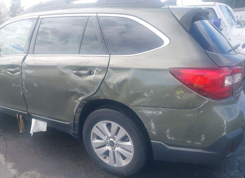 Photo 18 of 2019 Subaru Outback 2.5I PREMIUM (VIN 4S4BSAFC0K3296564)