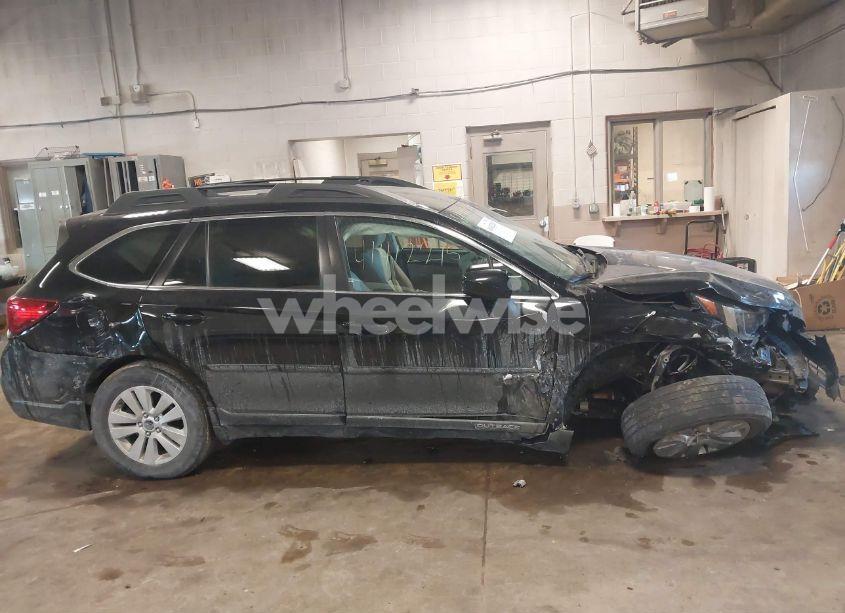 Photo 13 of 2019 Subaru Outback 2.5I PREMIUM (VIN 4S4BSAFC0K3310379)