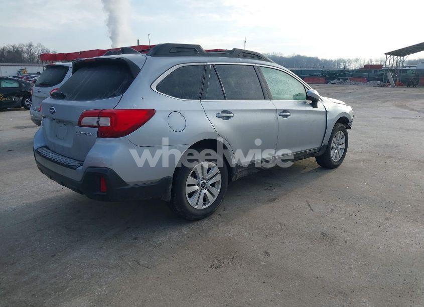 Photo 4 of 2019 Subaru Outback 2.5I PREMIUM (VIN 4S4BSAFC0K3363910)