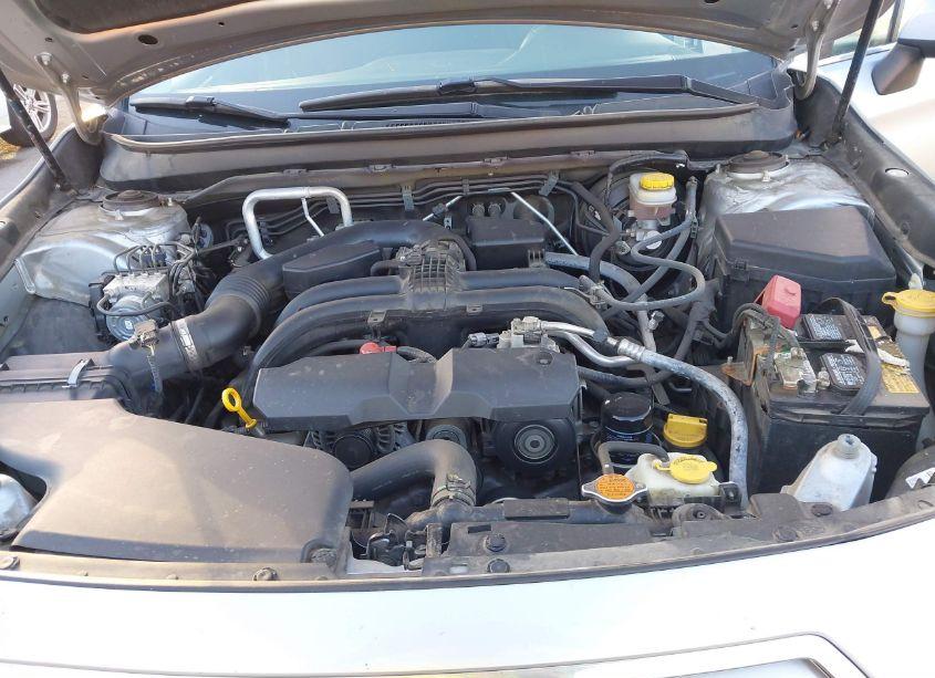 Photo 10 of 2017 Subaru Outback 2.5I PREMIUM (VIN 4S4BSAFC2H3357714)