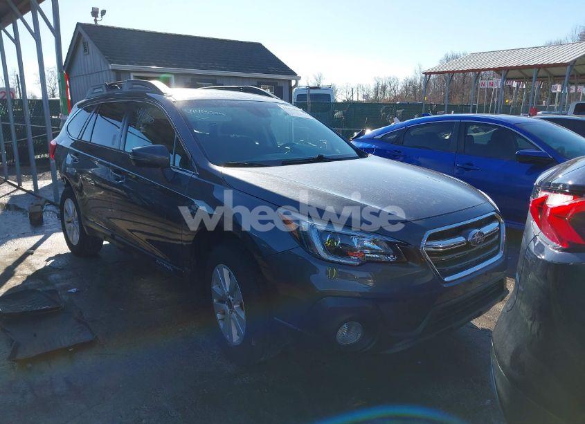 2019 Subaru Outback 2.5I PREMIUM (VIN 4S4BSAFC2K3258687) main photo