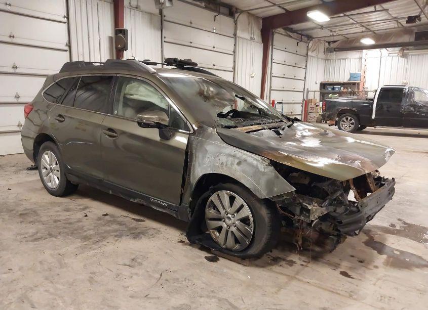 2019 Subaru Outback 2.5I PREMIUM (VIN 4S4BSAFC2K3345019) main photo