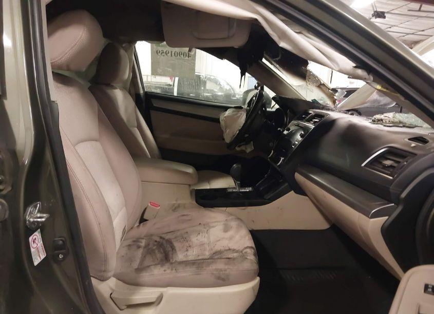 Photo 5 of 2019 Subaru Outback 2.5I PREMIUM (VIN 4S4BSAFC2K3345019)