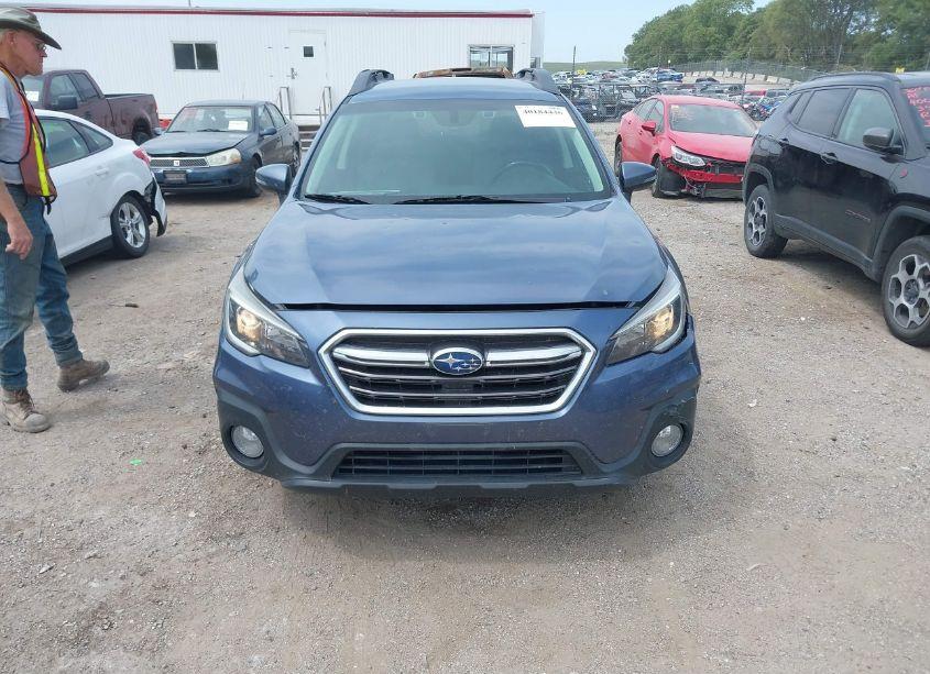 Photo 12 of 2018 Subaru Outback 2.5I PREMIUM (VIN 4S4BSAFC3J3332875)