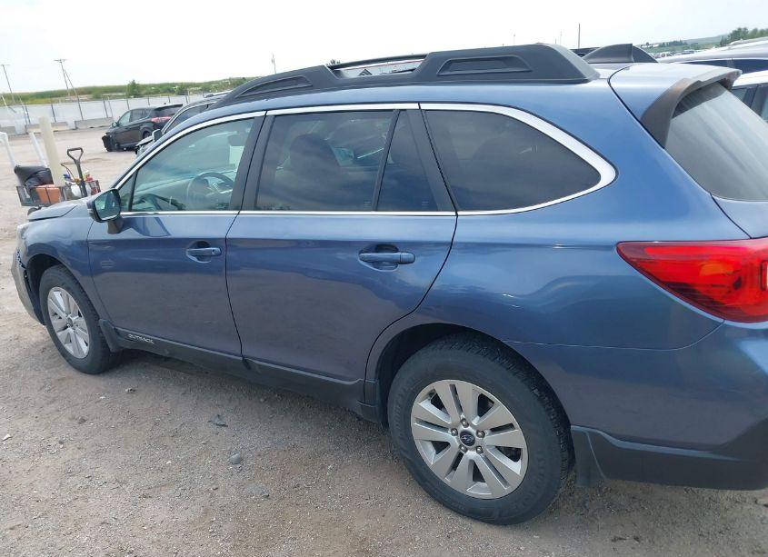 Photo 14 of 2018 Subaru Outback 2.5I PREMIUM (VIN 4S4BSAFC3J3332875)