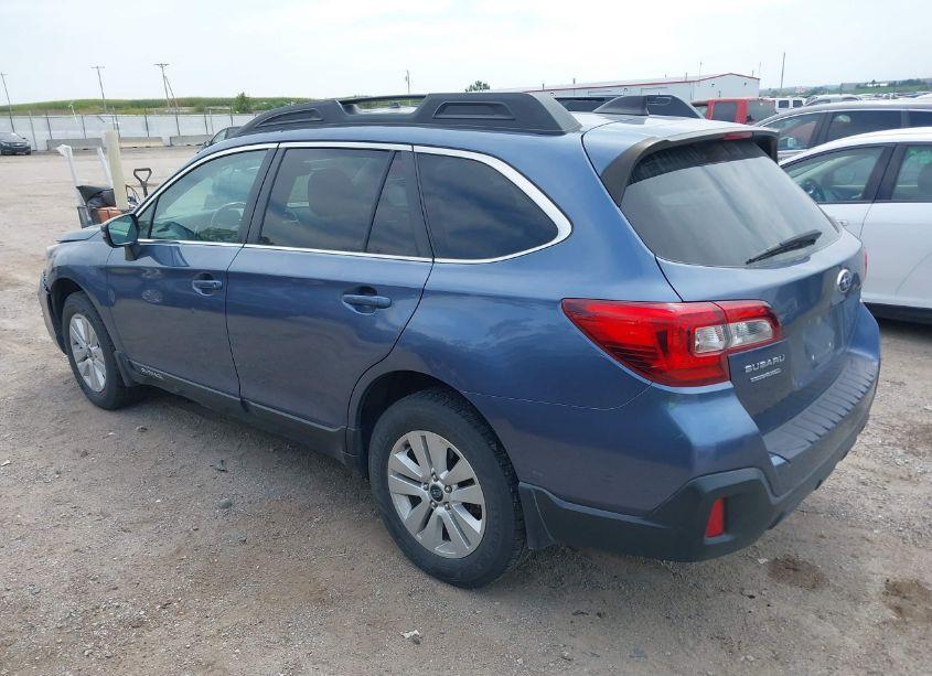 Photo 3 of 2018 Subaru Outback 2.5I PREMIUM (VIN 4S4BSAFC3J3332875)