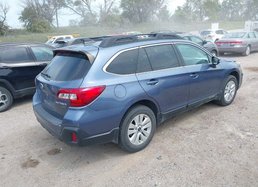 Photo 4 of 2018 Subaru Outback 2.5I PREMIUM (VIN 4S4BSAFC3J3332875)