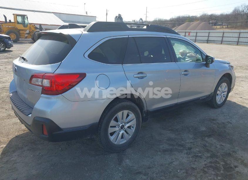 Photo 4 of 2019 Subaru Outback 2.5I PREMIUM (VIN 4S4BSAFC3K3268578)