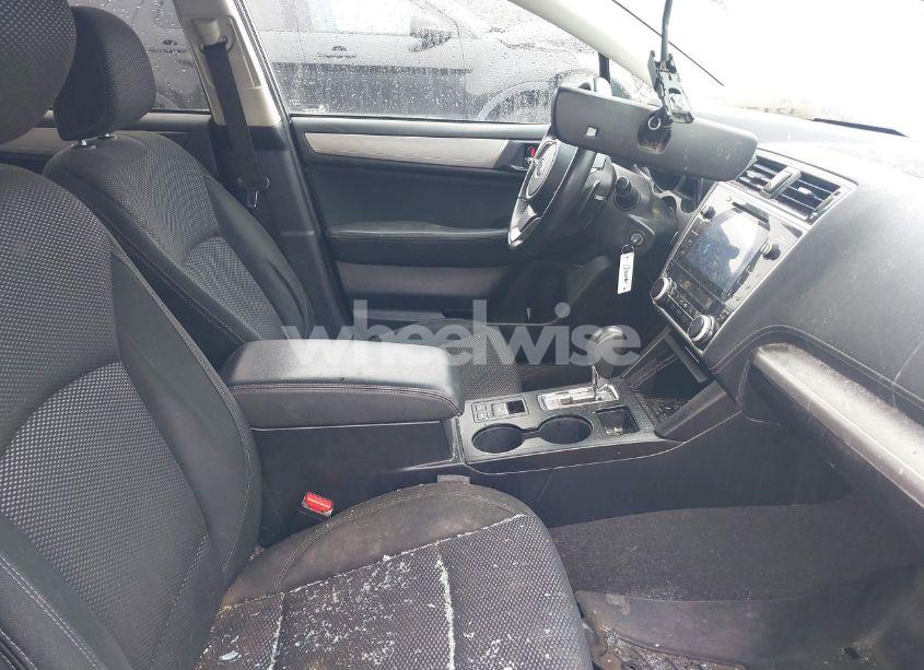 Photo 5 of 2019 Subaru Outback 2.5I PREMIUM (VIN 4S4BSAFC3K3386680)