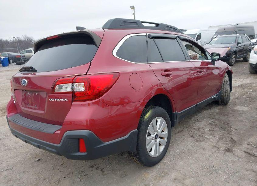 Photo 4 of 2019 Subaru Outback 2.5I PREMIUM (VIN 4S4BSAFC3K3391605)
