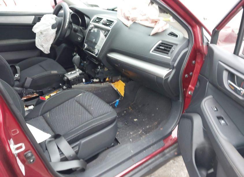 Photo 5 of 2019 Subaru Outback 2.5I PREMIUM (VIN 4S4BSAFC3K3391605)