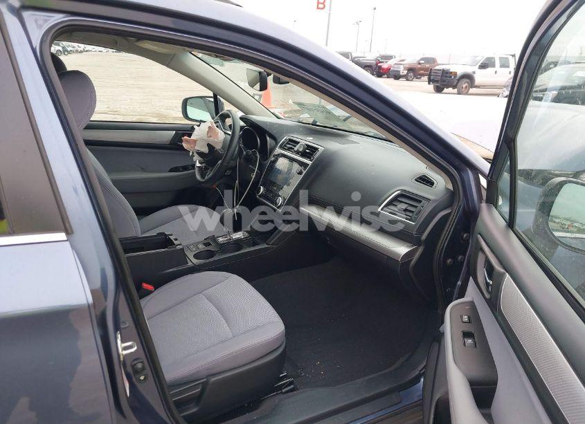 Photo 5 of 2018 Subaru Outback 2.5I PREMIUM (VIN 4S4BSAFC4J3261928)