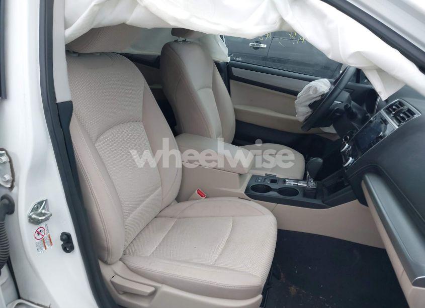 Photo 5 of 2019 Subaru Outback 2.5I PREMIUM (VIN 4S4BSAFC4K3220331)