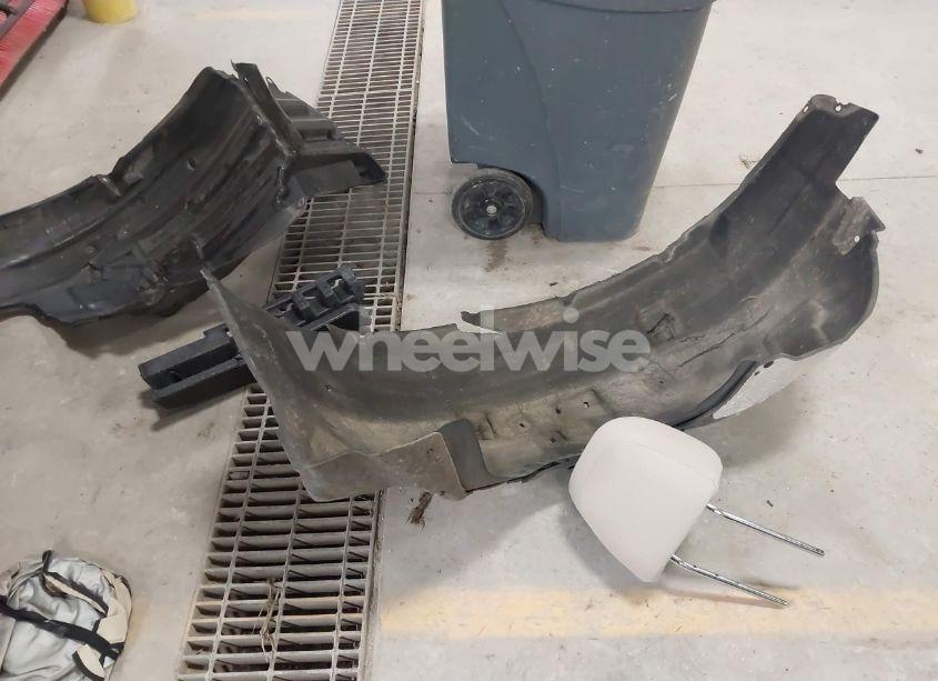 Photo 12 of 2019 Subaru Outback 2.5I PREMIUM (VIN 4S4BSAFC4K3256116)