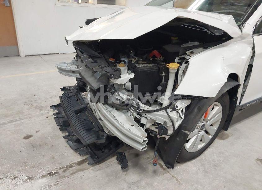 Photo 6 of 2019 Subaru Outback 2.5I PREMIUM (VIN 4S4BSAFC4K3256116)