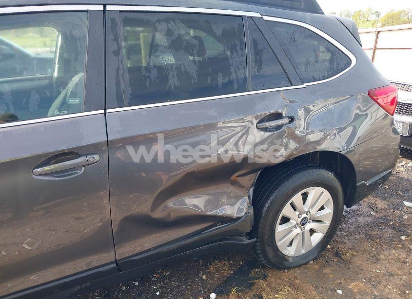 Photo 6 of 2019 Subaru Outback 2.5I PREMIUM (VIN 4S4BSAFC4K3303287)