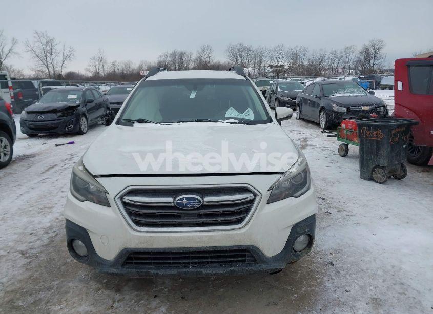 Photo 12 of 2019 Subaru Outback 2.5I PREMIUM (VIN 4S4BSAFC4K3321854)