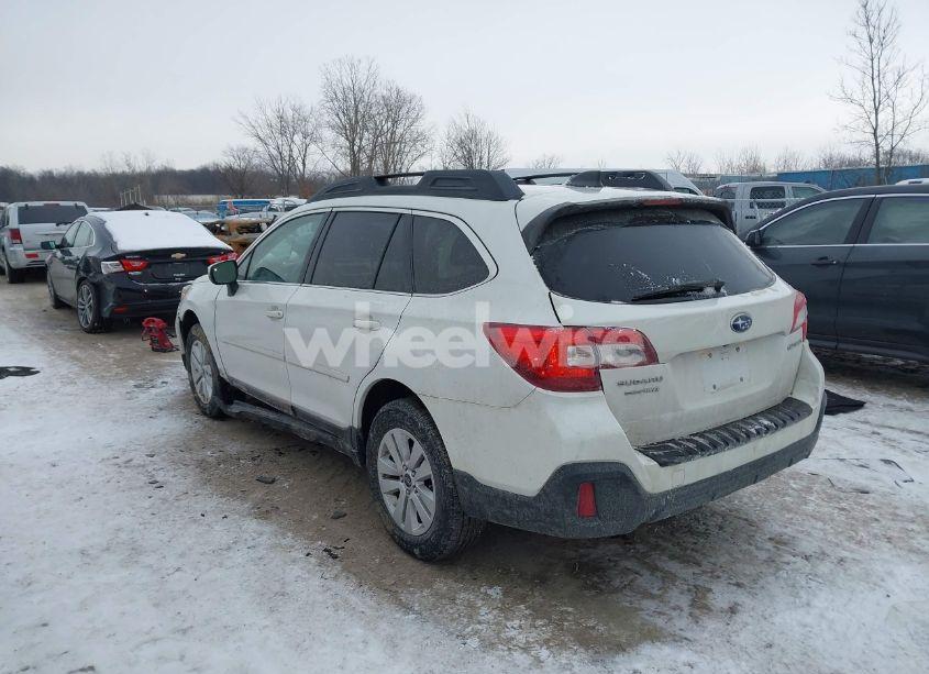 Photo 3 of 2019 Subaru Outback 2.5I PREMIUM (VIN 4S4BSAFC4K3321854)
