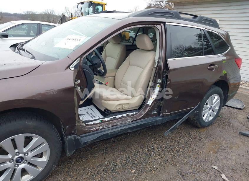 Photo 6 of 2019 Subaru Outback 2.5I PREMIUM (VIN 4S4BSAFC4K3363845)