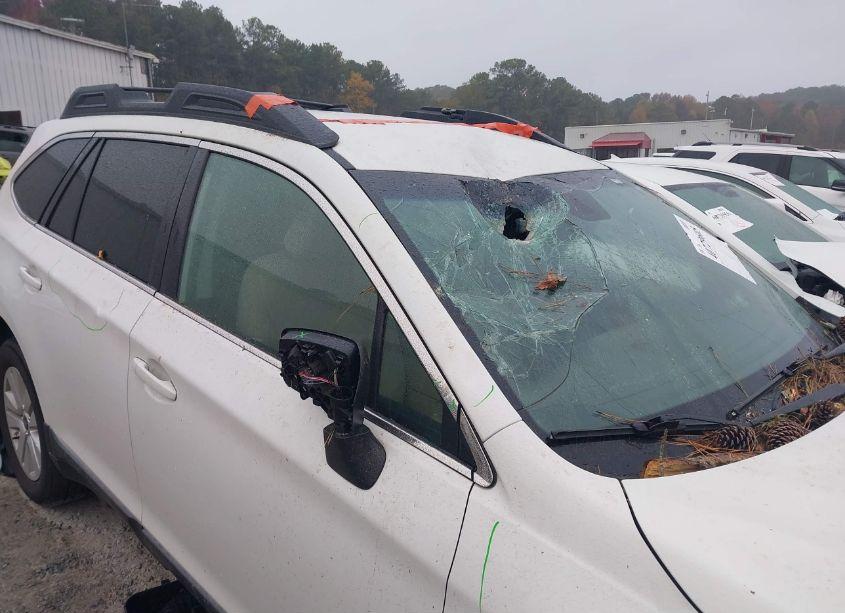 Photo 6 of 2019 Subaru Outback 2.5I PREMIUM (VIN 4S4BSAFC4K3373422)