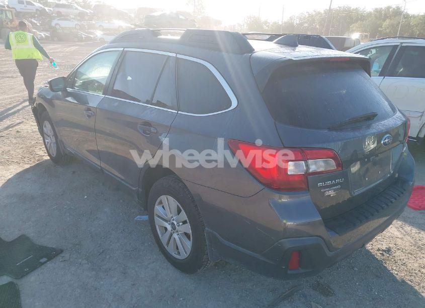 Photo 3 of 2018 Subaru Outback 2.5I PREMIUM (VIN 4S4BSAFC5J3229361)