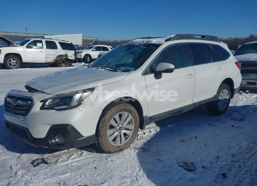 Photo 2 of 2018 Subaru Outback 2.5I PREMIUM (VIN 4S4BSAFC5J3334420)