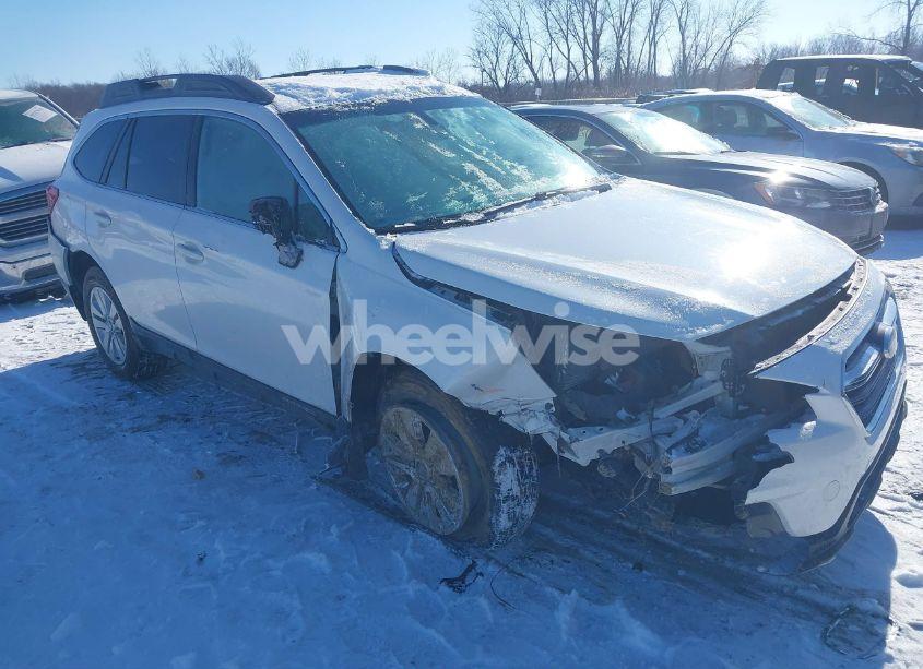 Photo 6 of 2018 Subaru Outback 2.5I PREMIUM (VIN 4S4BSAFC5J3334420)