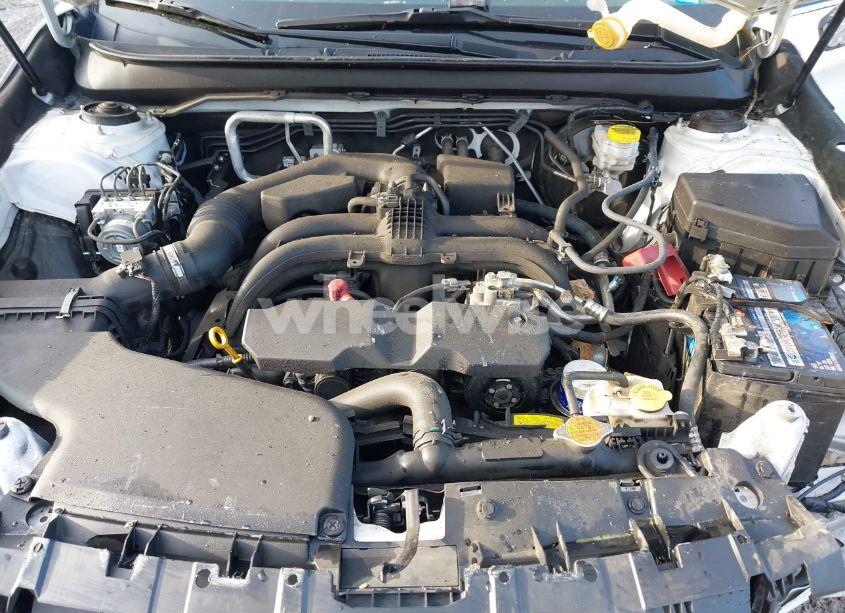 Photo 10 of 2019 Subaru Outback 2.5I PREMIUM (VIN 4S4BSAFC5K3316033)