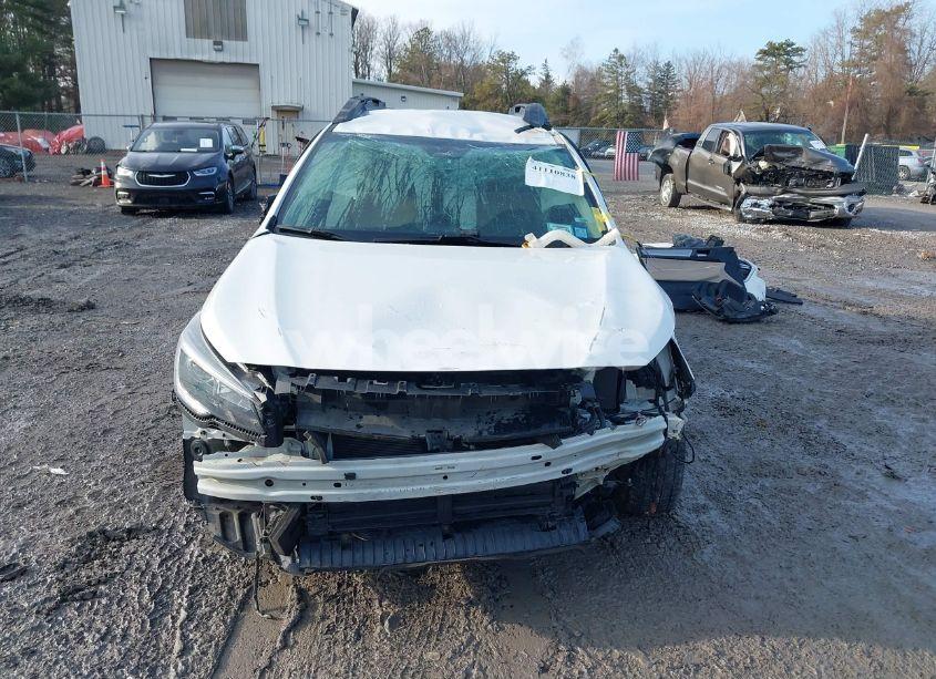 Photo 11 of 2019 Subaru Outback 2.5I PREMIUM (VIN 4S4BSAFC5K3316033)