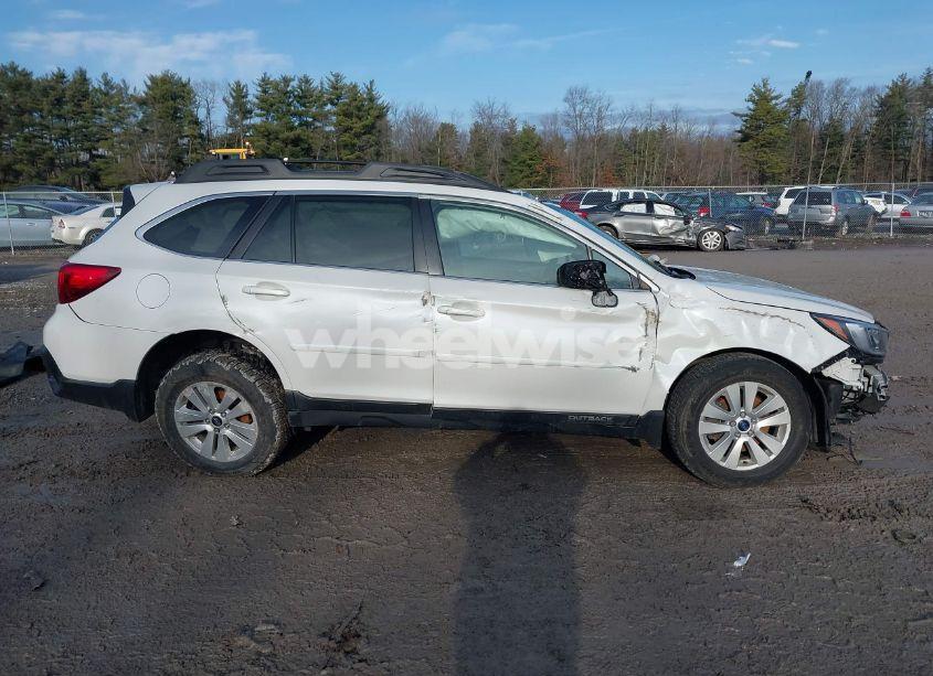 Photo 12 of 2019 Subaru Outback 2.5I PREMIUM (VIN 4S4BSAFC5K3316033)