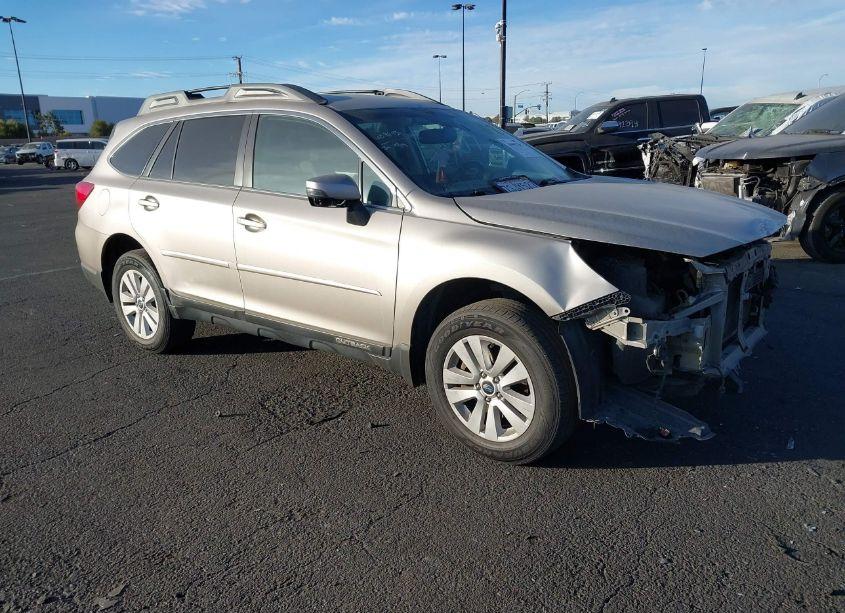 2016 Subaru Outback 2.5I PREMIUM (VIN 4S4BSAFC6G3327372) main photo