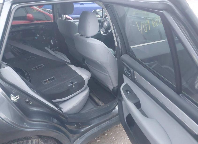 Photo 8 of 2018 Subaru Outback 2.5I PREMIUM (VIN 4S4BSAFC6J3218532)