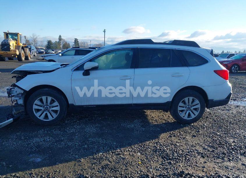 Photo 15 of 2018 Subaru Outback 2.5I PREMIUM (VIN 4S4BSAFC6J3325659)