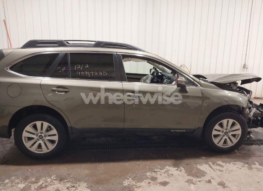 Photo 13 of 2019 Subaru Outback 2.5I PREMIUM (VIN 4S4BSAFC6K3326571)