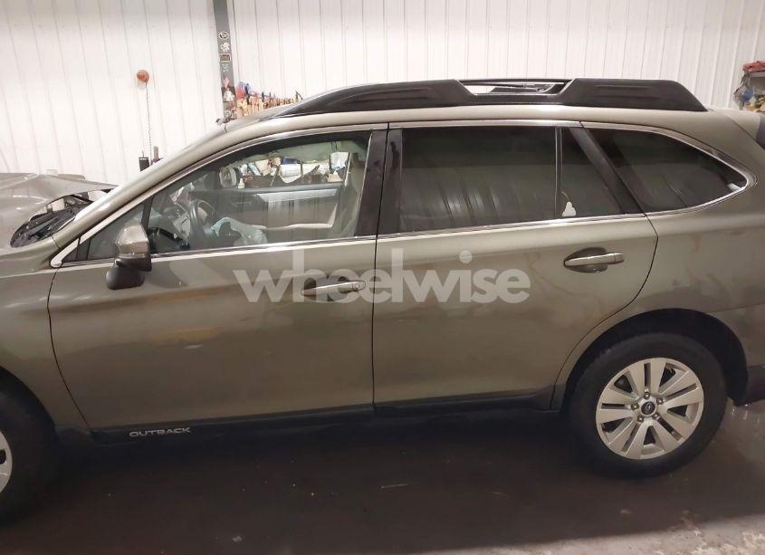 Photo 14 of 2019 Subaru Outback 2.5I PREMIUM (VIN 4S4BSAFC6K3326571)