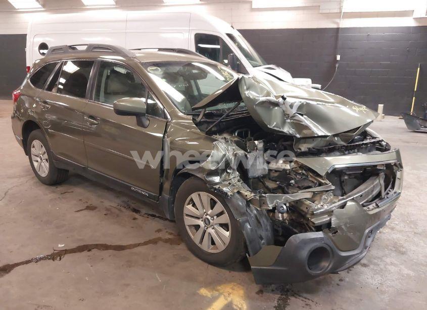 2019 Subaru Outback 2.5I PREMIUM (VIN 4S4BSAFC6K3385507) main photo