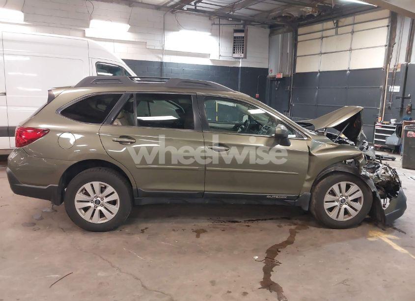Photo 13 of 2019 Subaru Outback 2.5I PREMIUM (VIN 4S4BSAFC6K3385507)