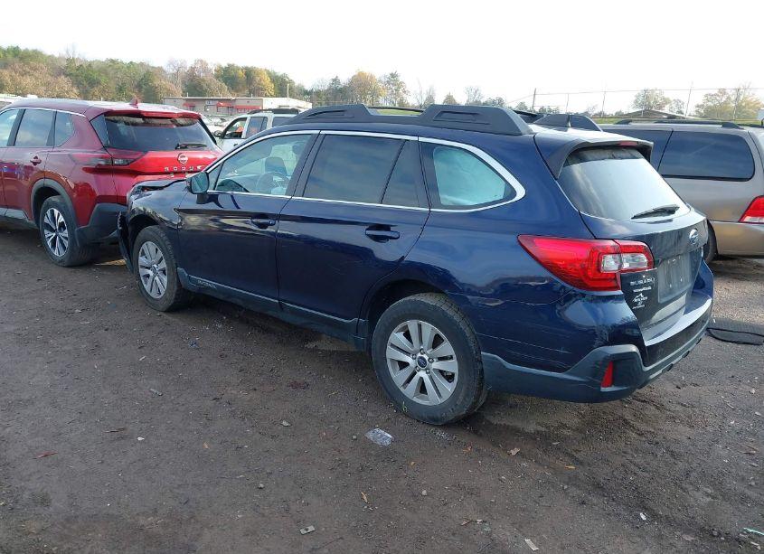 Photo 3 of 2018 Subaru Outback 2.5I PREMIUM (VIN 4S4BSAFC7J3257064)