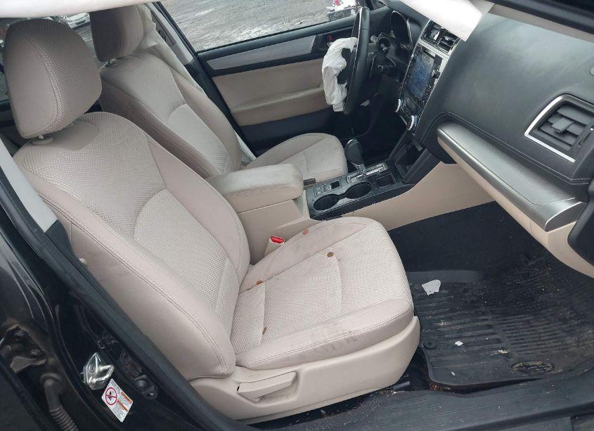 Photo 5 of 2019 Subaru Outback 2.5I PREMIUM (VIN 4S4BSAFC7K3337353)