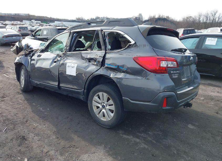 Photo 3 of 2019 Subaru Outback 2.5I PREMIUM (VIN 4S4BSAFC7K3376427)