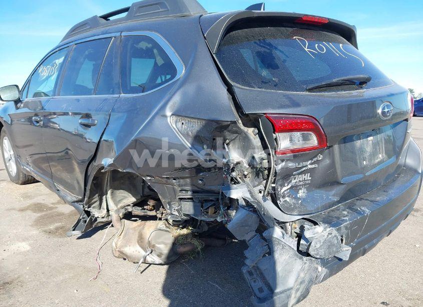 Photo 6 of 2019 Subaru Outback 2.5I PREMIUM (VIN 4S4BSAFC7K3379201)