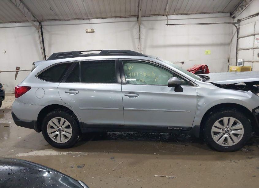 Photo 13 of 2018 Subaru Outback 2.5I PREMIUM (VIN 4S4BSAFC8J3269188)