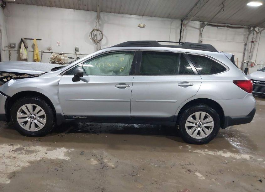 Photo 14 of 2018 Subaru Outback 2.5I PREMIUM (VIN 4S4BSAFC8J3269188)