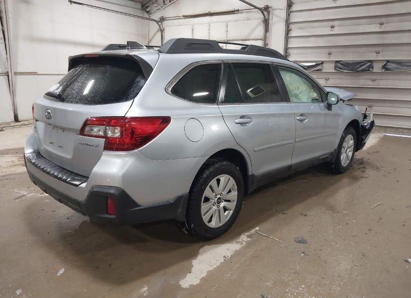 Photo 4 of 2018 Subaru Outback 2.5I PREMIUM (VIN 4S4BSAFC8J3269188)