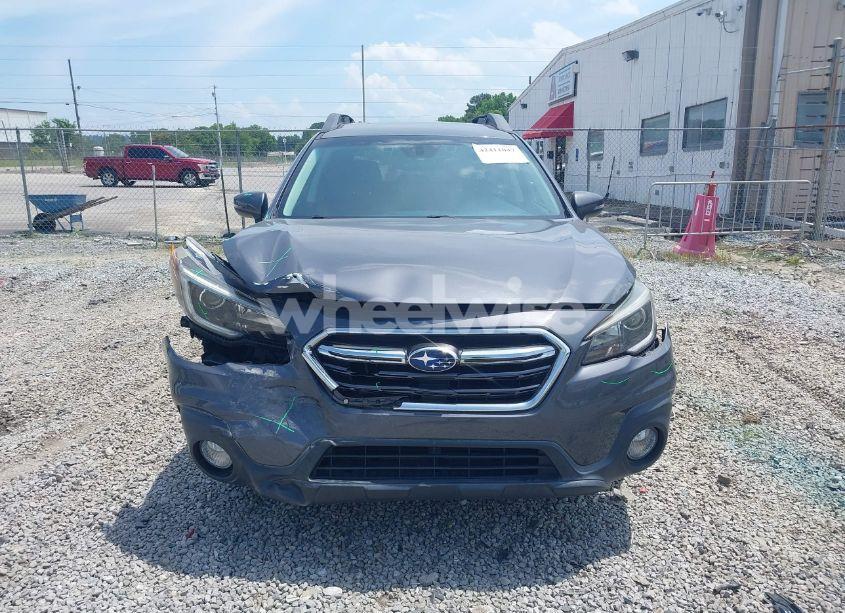 Photo 12 of 2018 Subaru Outback 2.5I PREMIUM (VIN 4S4BSAFC8J3285214)