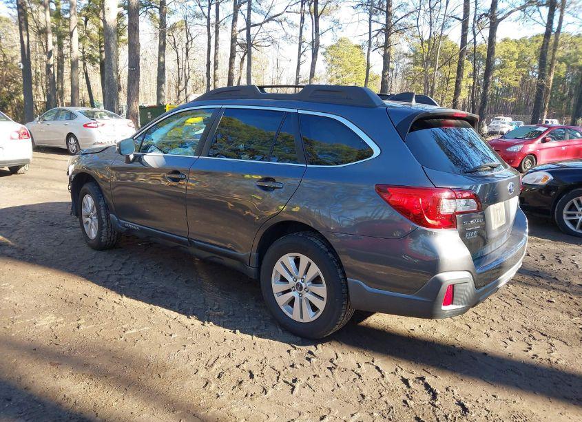 Photo 3 of 2018 Subaru Outback 2.5I PREMIUM (VIN 4S4BSAFC8J3318955)