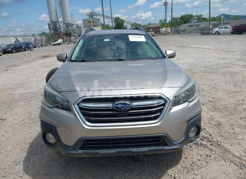 Photo 13 of 2019 Subaru Outback 2.5I PREMIUM (VIN 4S4BSAFC8K3282590)